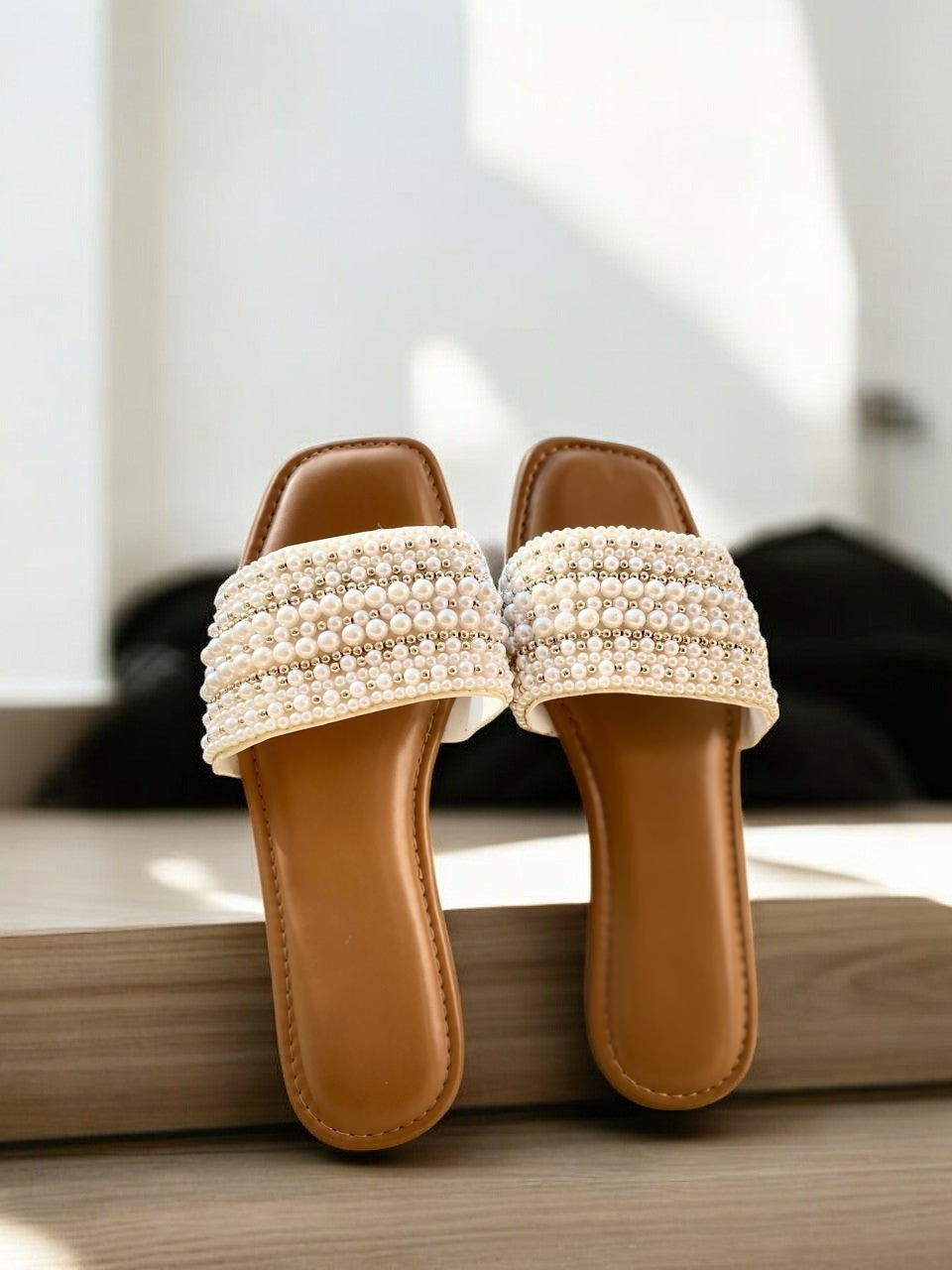 Ivory Pearl Flats